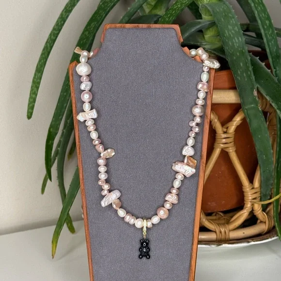 Joolz by Martha Calvo Bear It All Pearl Teddy Necklace MC Sold Out - Picture 3 of 10